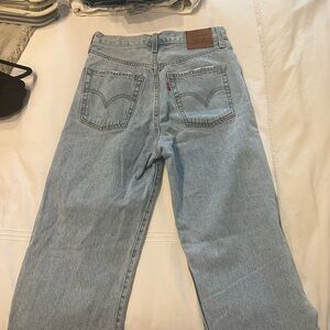 Levi’s Ribcage Straight Ankle